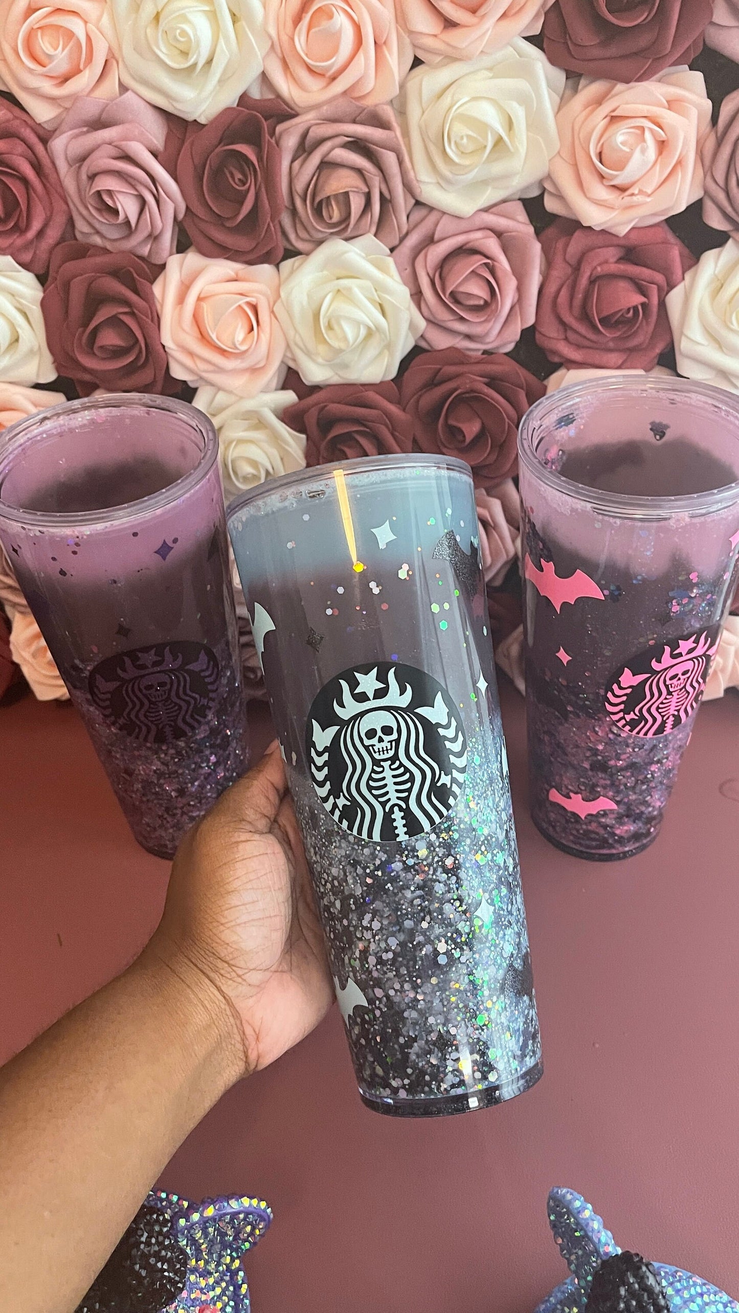 Cold Color Changing Spooky Glitter Tumbler, Pink Blue Purple to Black ,Halloween Snow Globe Tumbler, Bats and Glitter